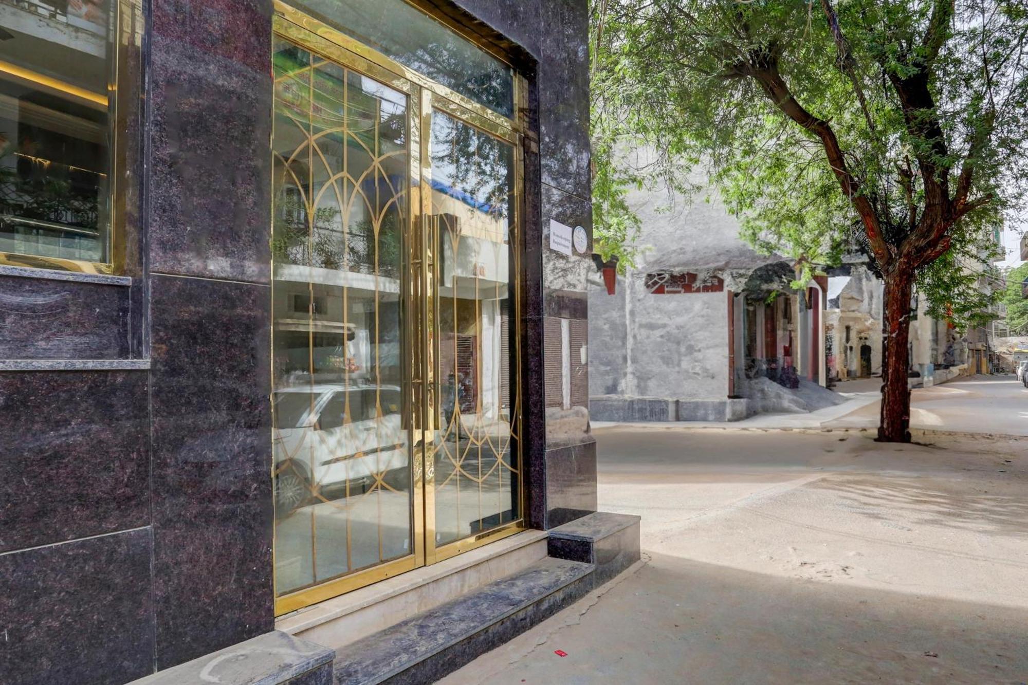Collecion O White House Hotel New Delhi Bagian luar foto